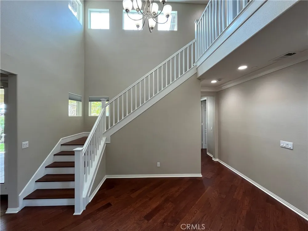 2884 Bella Court Simi Valley, CA 93065