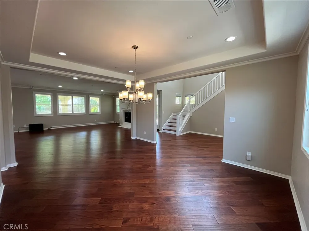 2884 Bella Court Simi Valley, CA 93065
