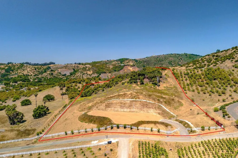 44867 Via Horca Temecula, CA 92590