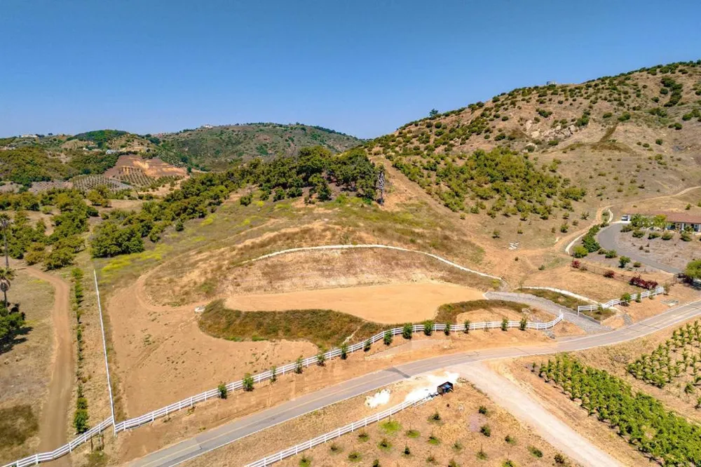 44867 Via Horca Temecula, CA 92590