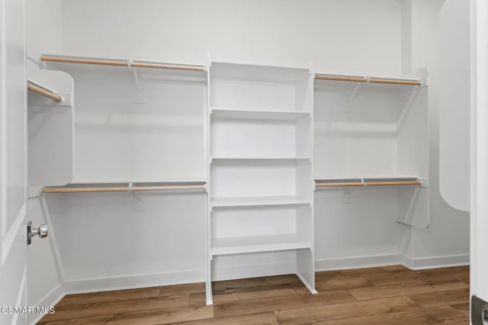24582 Camino Canoa Valencia, CA 91354