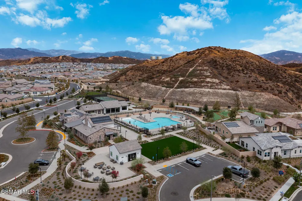 24582 Camino Canoa Valencia, CA 91354