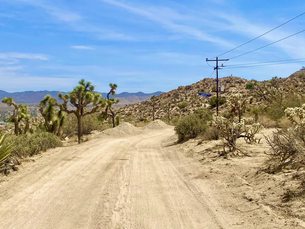 104 Bandera Road Yucca Valley, CA 92284