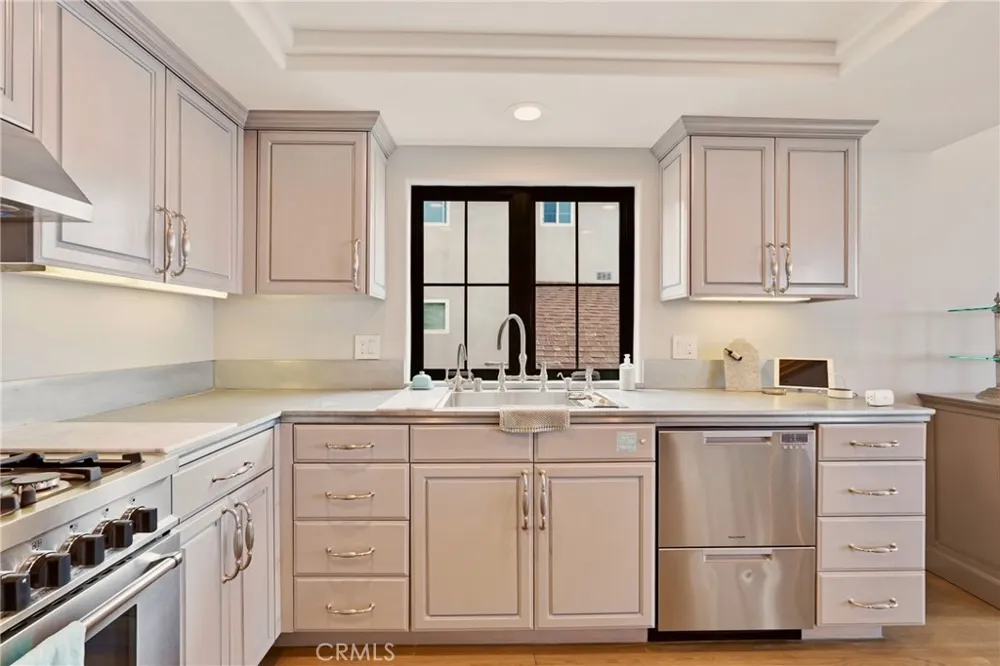 2650 Hermosa Avenue Hermosa Beach, CA 90254