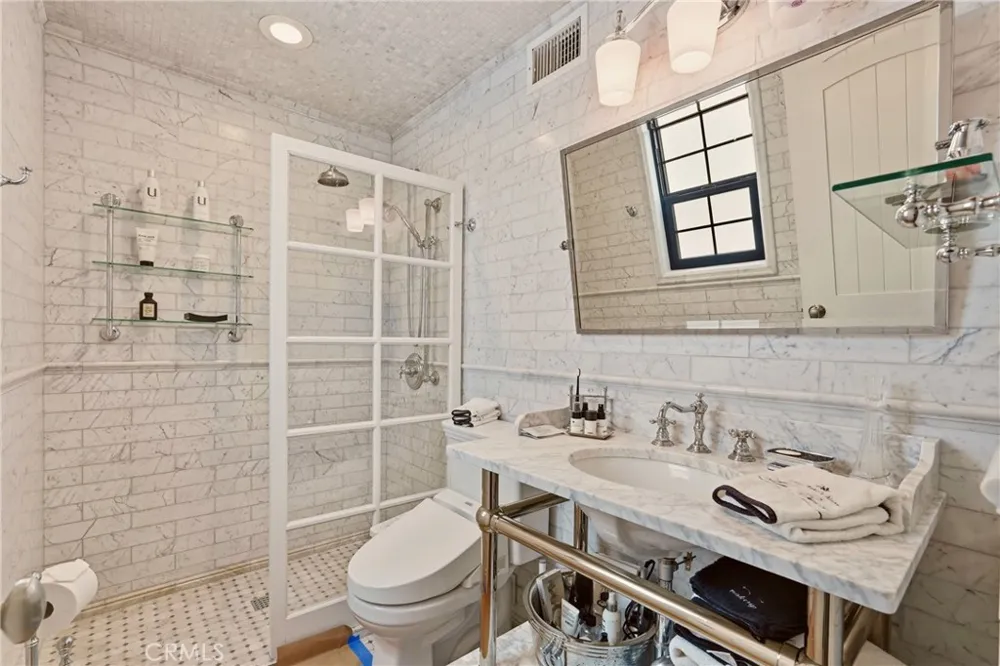 2650 Hermosa Avenue Hermosa Beach, CA 90254