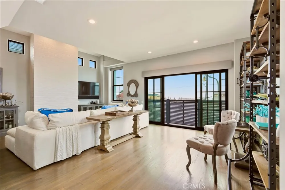 2650 Hermosa Avenue Hermosa Beach, CA 90254