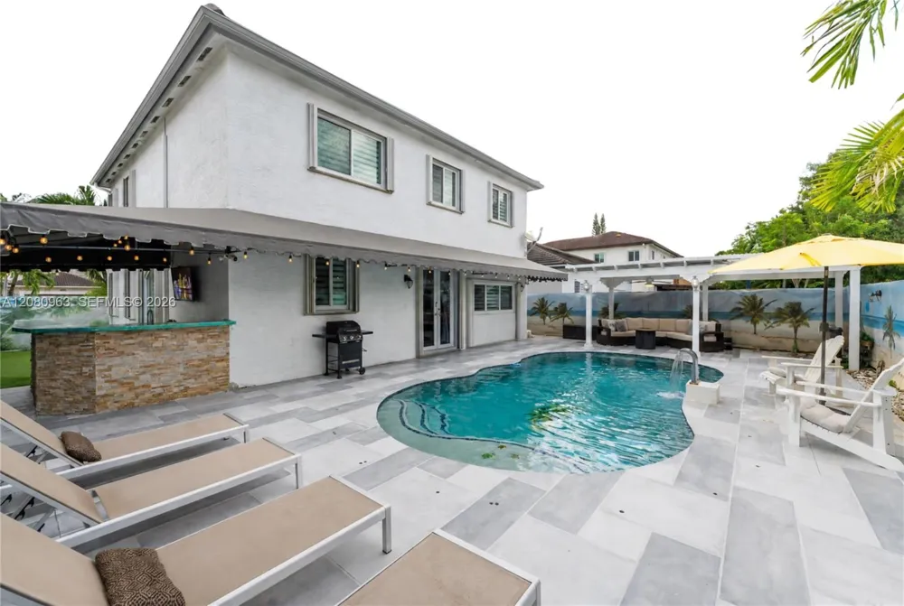 15740 SW 141st St Miami, FL 33196