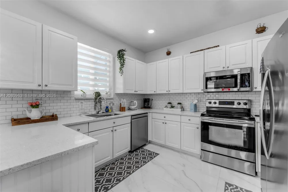 15740 SW 141st St Miami, FL 33196