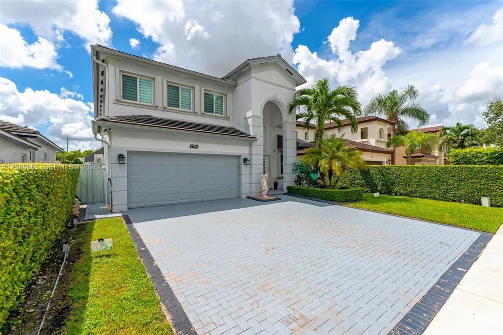 15740 SW 141st St Miami, FL 33196