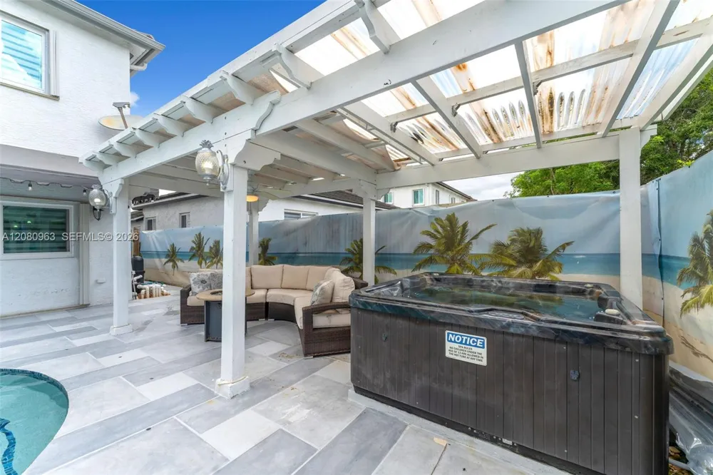 15740 SW 141st St Miami, FL 33196