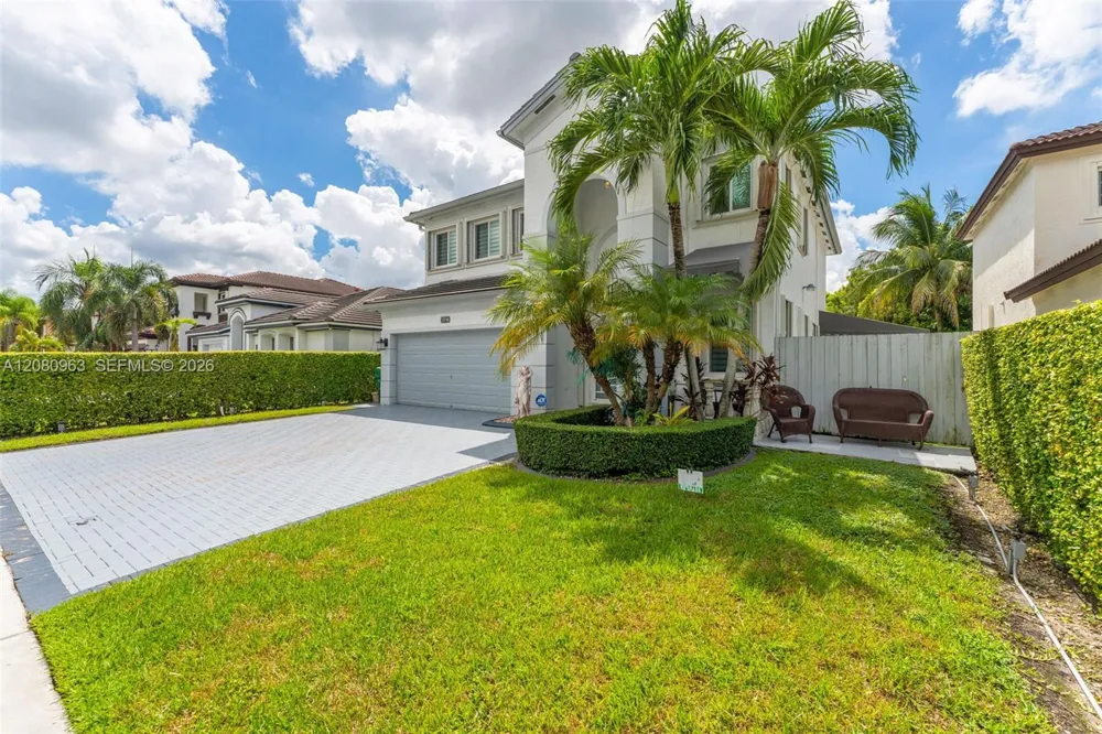 15740 SW 141st St Miami, FL 33196