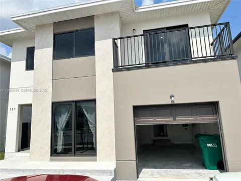 307 NW 13th Pl #0