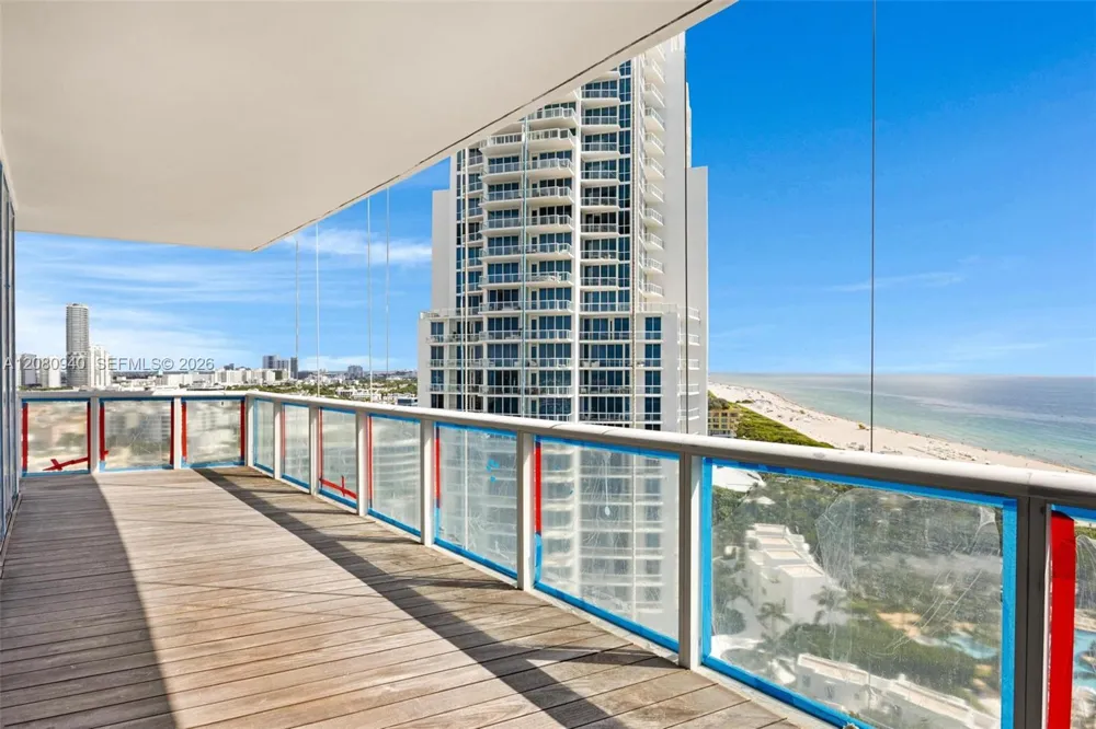 100 S Pointe Dr #1709 Miami Beach, FL 33139