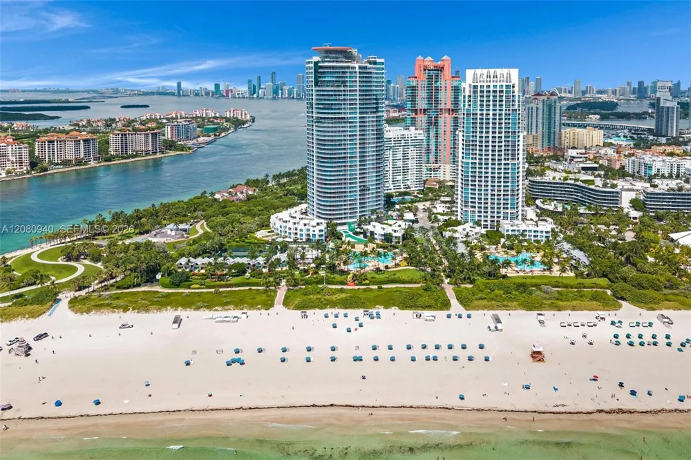 100 S Pointe Dr #1709 Miami Beach, FL 33139