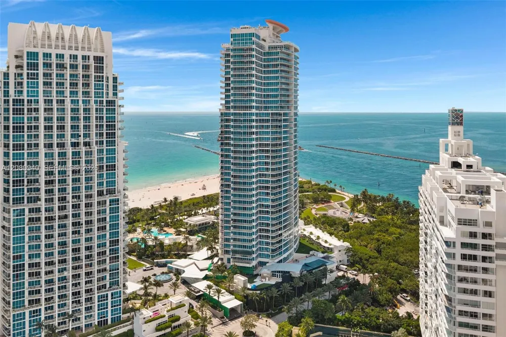 100 S Pointe Dr #1709 Miami Beach, FL 33139