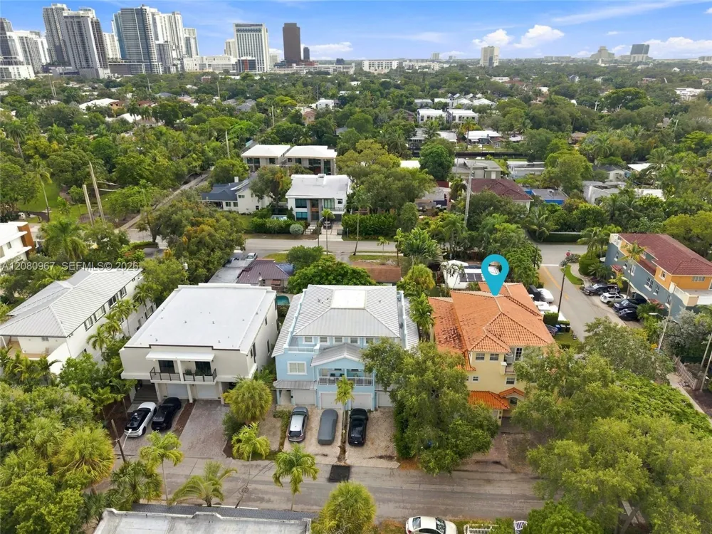 913 SW 8th St #2 Fort Lauderdale, FL 33315
