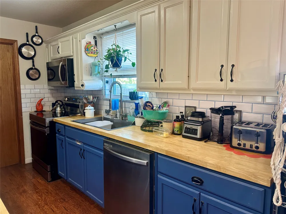2105 W Mockingbird Lane Durant, OK 74701
