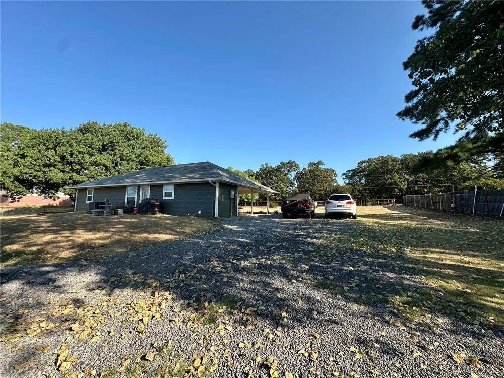 2105 W Mockingbird Lane Durant, OK 74701