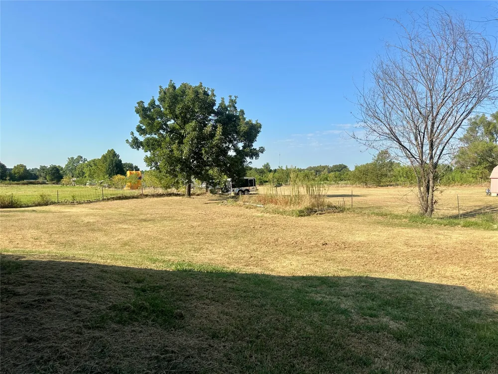 2105 W Mockingbird Lane Durant, OK 74701