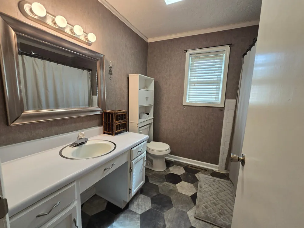 2407 Stoneville Street Dyersburg, TN 38024