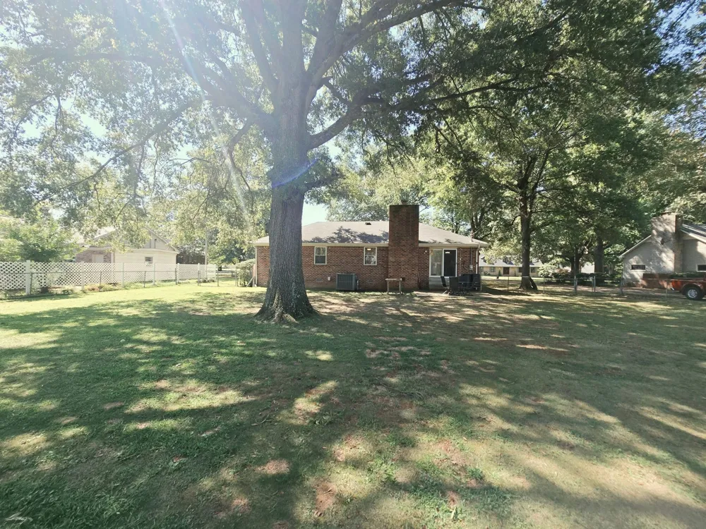 2407 Stoneville Street Dyersburg, TN 38024