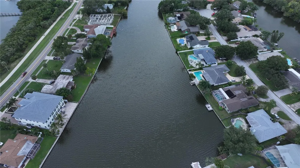560 7TH STREET S Safety Harbor, FL 34695