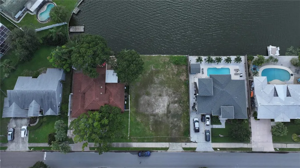 560 7TH STREET S Safety Harbor, FL 34695