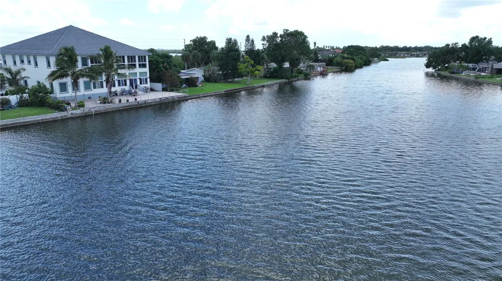 560 7TH STREET S Safety Harbor, FL 34695
