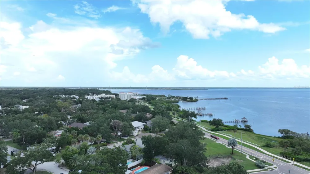 560 7TH STREET S Safety Harbor, FL 34695