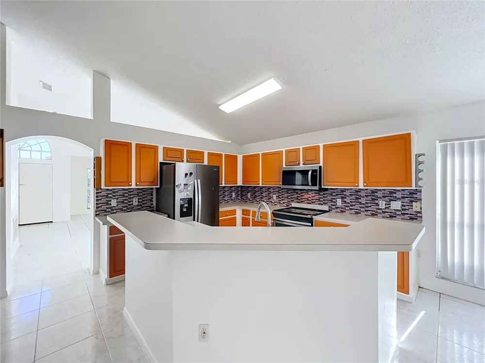 11781 HATCHER CIRCLE Orlando, FL 32824