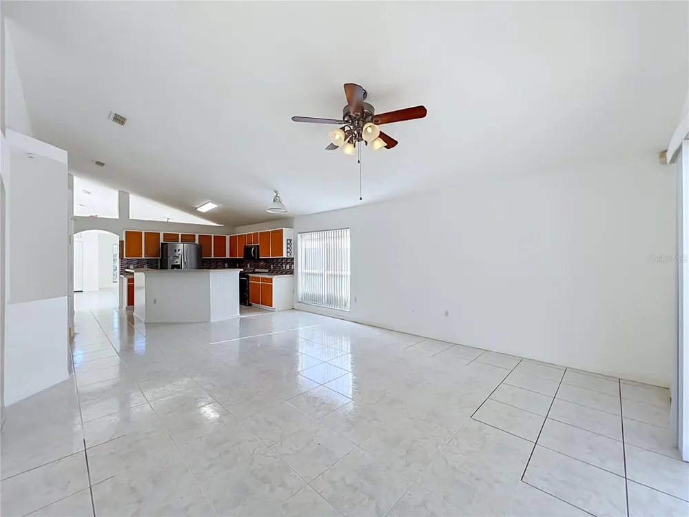 11781 HATCHER CIRCLE Orlando, FL 32824
