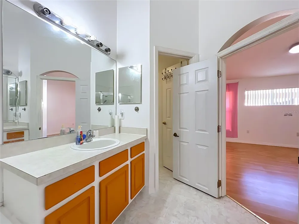 11781 HATCHER CIRCLE Orlando, FL 32824