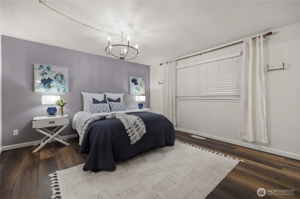 3331 SE Summer Place Port Orchard, WA 98366