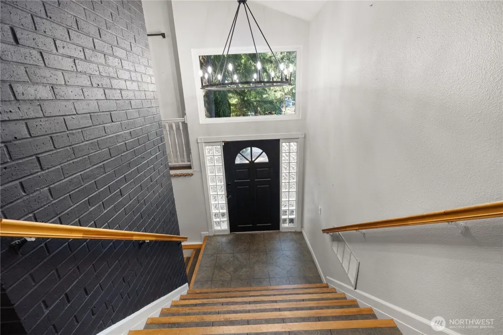 3331 SE Summer Place Port Orchard, WA 98366
