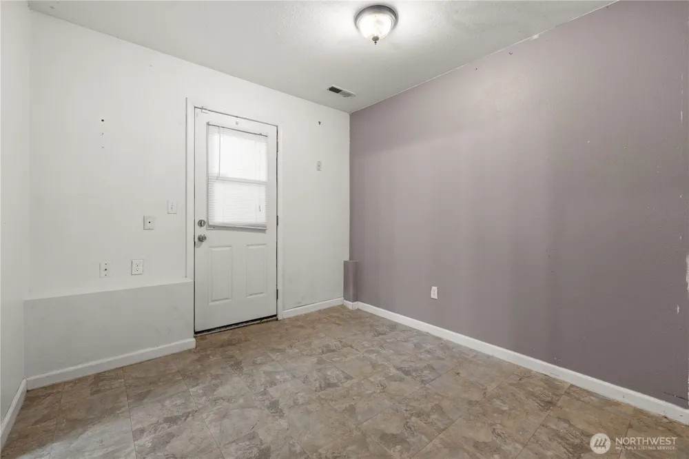 3331 SE Summer Place Port Orchard, WA 98366