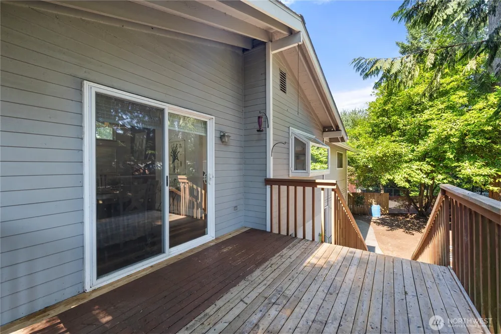 3331 SE Summer Place Port Orchard, WA 98366