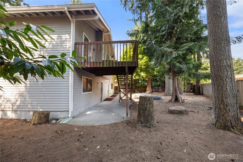 3331 SE Summer Place Port Orchard, WA 98366