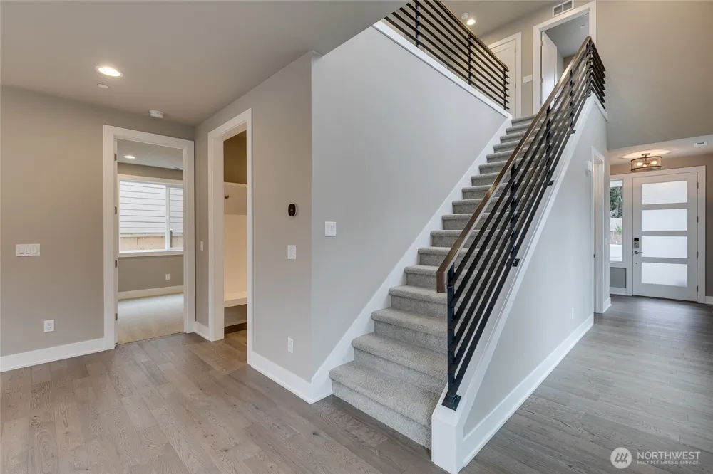 10284 133rd Court NE Kirkland, WA 98033