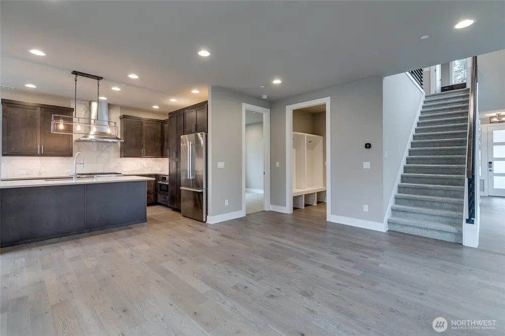 10284 133rd Court NE Kirkland, WA 98033