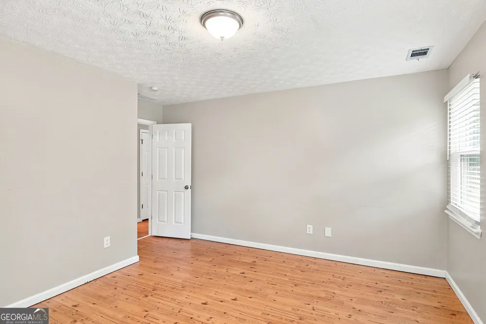 1978 Lullwater CIR Jonesboro, GA 30236