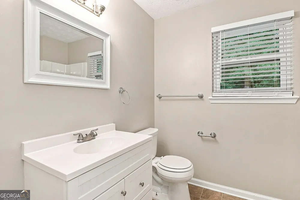 1978 Lullwater CIR Jonesboro, GA 30236