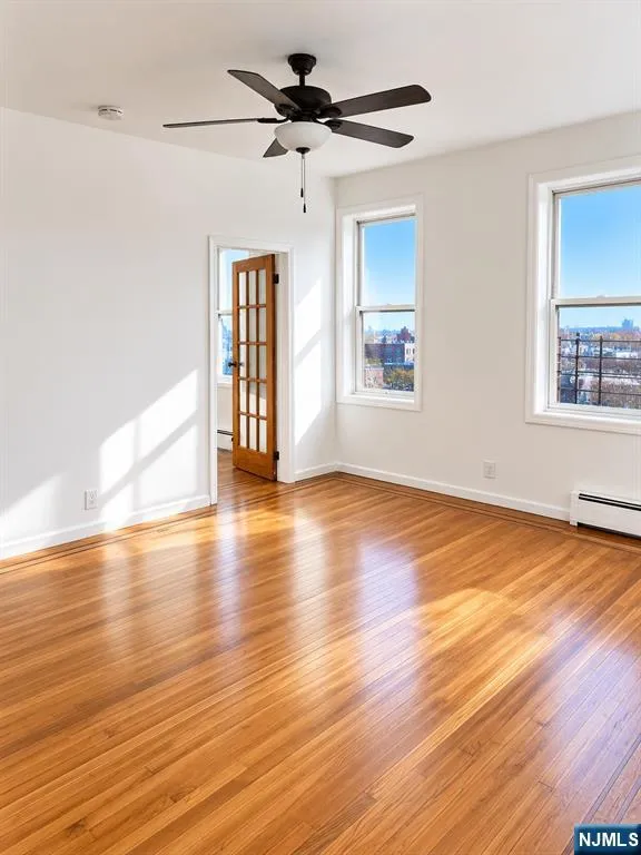 7812 Hudson Avenue E3 North Bergen, NJ 07047