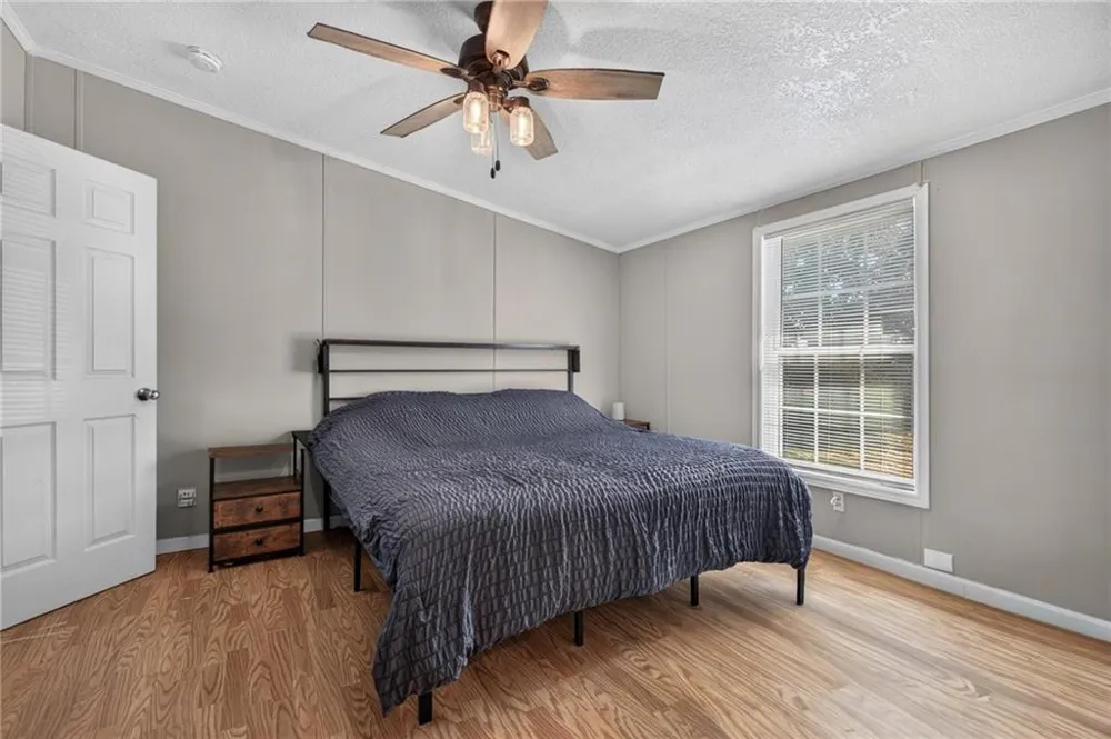 4382 Dews Pond Road SE Calhoun, GA 30701
