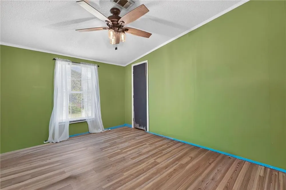 4382 Dews Pond Road SE Calhoun, GA 30701