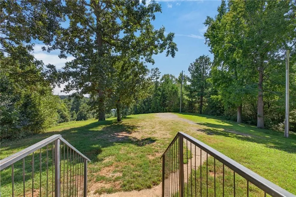 4382 Dews Pond Road SE Calhoun, GA 30701