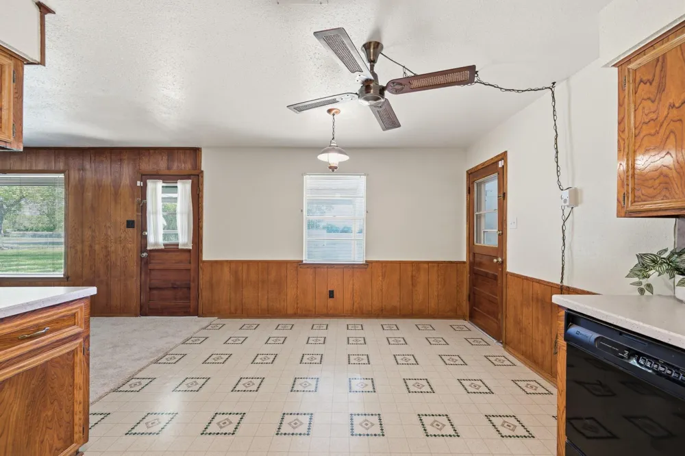 16111 Clarence Street Needville, TX 77461