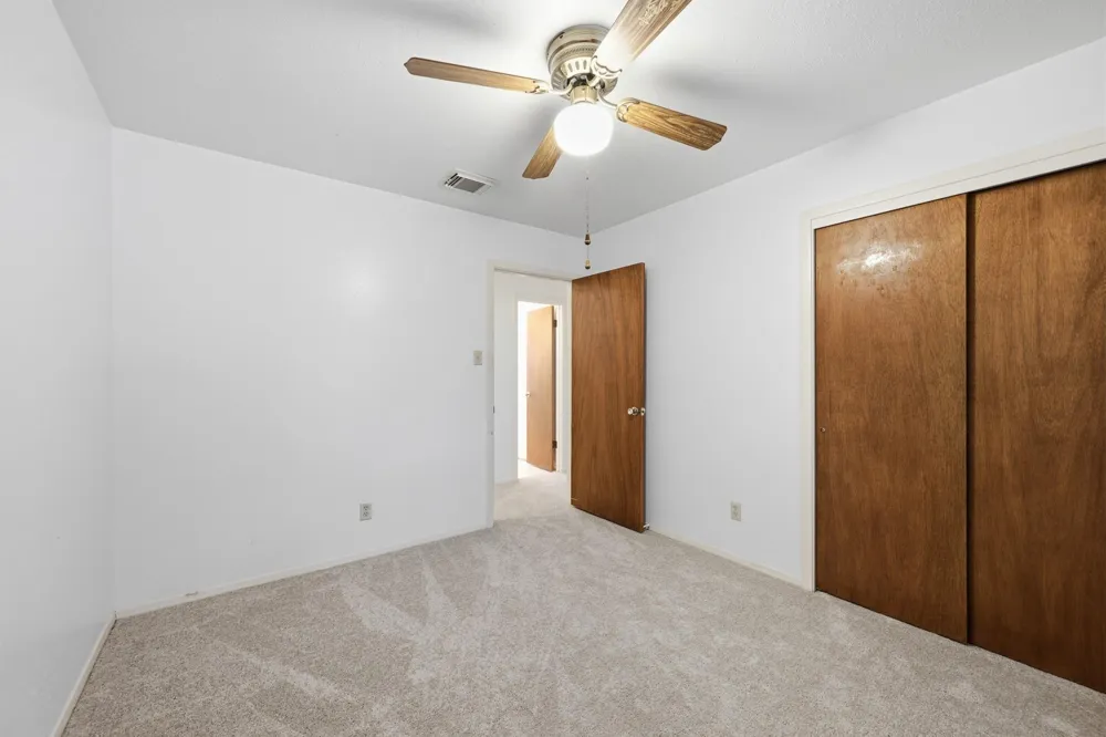 16111 Clarence Street Needville, TX 77461