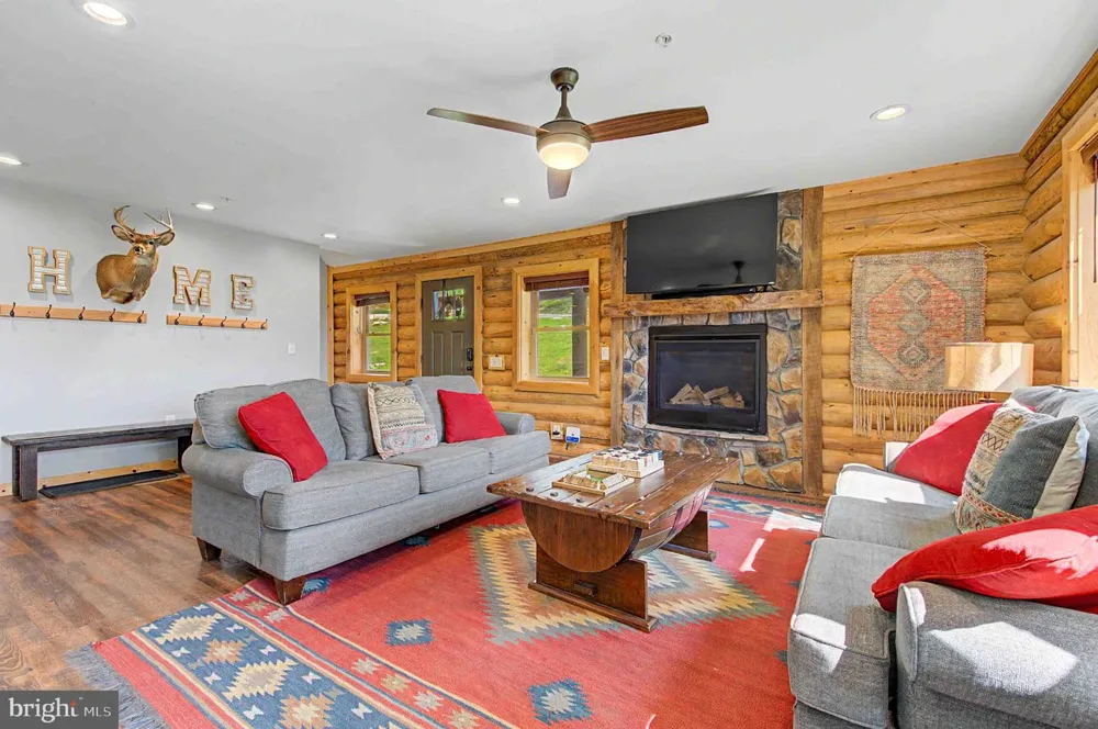 870 CAMP ROAD Mc Henry, MD 21541