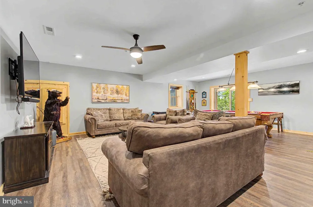 870 CAMP ROAD Mc Henry, MD 21541