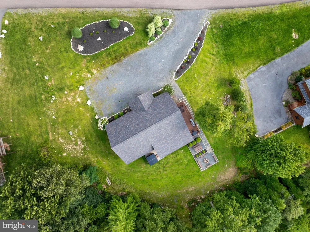 870 CAMP ROAD Mc Henry, MD 21541